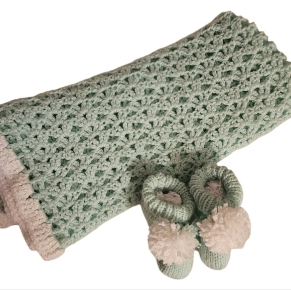 Handmade Mint White Crochet Baby Blanket Booties Set knit Tunisian Vintage Gift - Picture 4 of 17